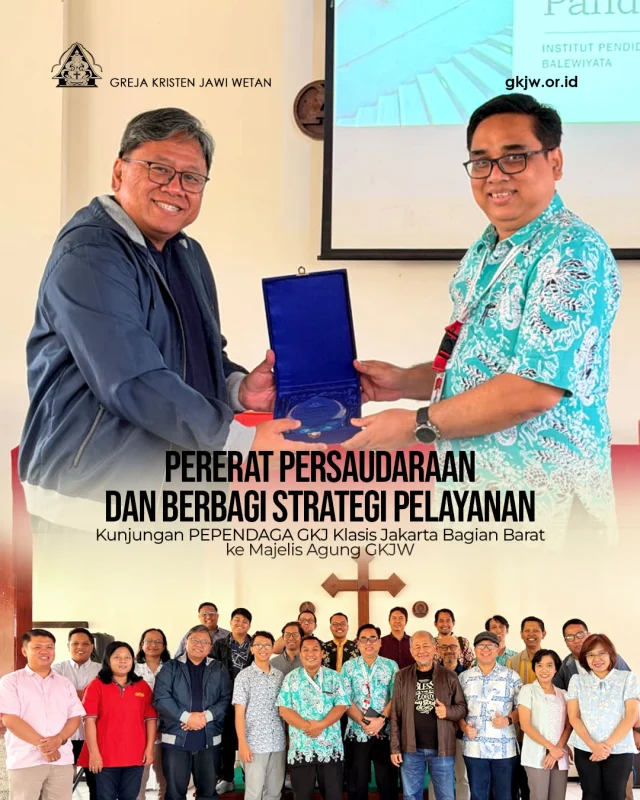 Rombongan forum Pertemuan Pendeta Aktif dan Emeritus beserta Keluarga (PEPENDAGA) dari Gereja Kristen Jawa (GKJ) Klasis Jakarta Bagian Barat melakukan kunjungan resmi ke Kantor Majelis Agung Greja Kristen Jawi Wetan (GKJW) di Malang, pada hari Selasa, 7 Juli 2026. Agenda utama pertemuan ini adalah Sharing Pelayanan bersama PHMA dan Institut Pendidikan Theologi Balewiyata (IPTh. Balewiyata).

Kunjungan ke Kantor Majelis Agung GKJW ini merupakan salah satu rangkaian kegiatan PEPENDAGA yang dijadwalkan berlangsung pada 6 - 10 Juli 2026 di kawasan Malang dan sekitarnya. Melalui pertemuan dalam kunjungan ini, kedua belah pihak berharap dapat saling memperluas wawasan mengenai strategi pelayanan, mempererat relasi persaudaraan, serta saling berbagi pengalaman dalam menjalankan panggilan sebagai tubuh Kristus.

Berita lengkap di https://gkjw.or.id