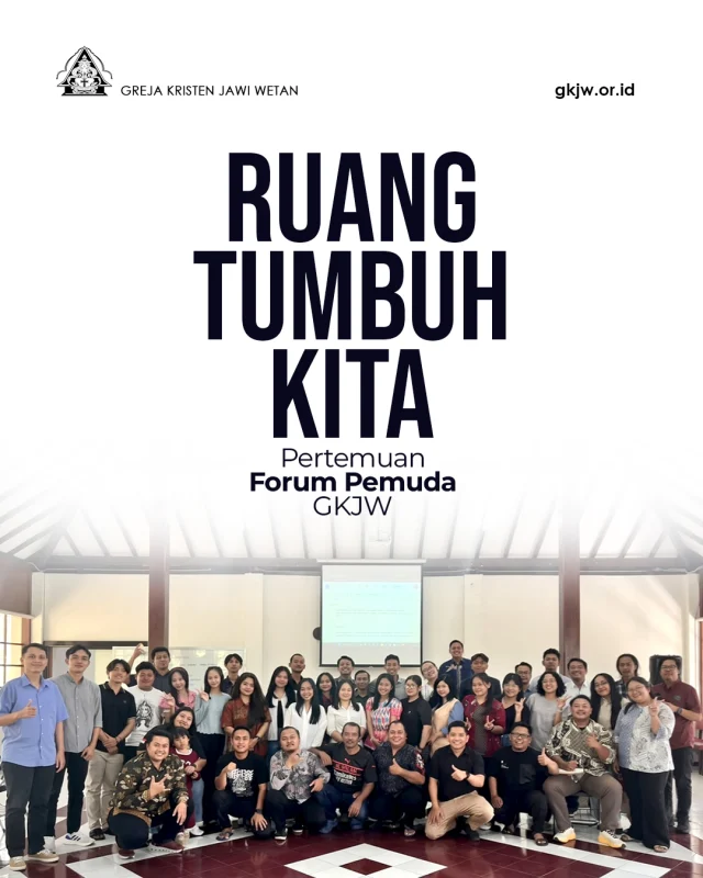 “Membangun sinergi pemuda dan gereja untuk menciptakan ruang bertumbuh serta menjadi teladan dalam mewujudkan tanda-tanda Kerajaan Allah.”
​
Itulah misi yang lahir dari pertemuan 30 utusan Forum Pemuda dan KPPMD dari 15 MD dengan tema "Sahabat Penggerak Pemuda" yang diselenggarakan di Pendopo IPTh. Balewiyata - GKJW. Melalui misi ini, Forum Pemuda diharapkan mampu hadir sebagai ruang diskusi sekaligus wadah aspirasi yang membangun sinergitas agar pemuda gereja semakin bertumbuh. Harapannya, mereka mampu menjadi teladan perilaku dalam ruang pelayanan maupun kesaksian. Tentu saja, dalam menjalankan misi ini, mereka akan terus berkoordinasi dengan KPPMD.

Rangkaian kegiatan yang berlangsung sejak tanggal 24-27 Juli 2026 ini menyajikan beberapa submateri. Sesi "Pemuda dan Organisasi" yang dibawakan oleh Pdt. Kristanto berfokus pada sejarah organisasi pemuda GKJW sejak era perintisan pada tahun 1830 hingga masa kini. Selanjutnya, materi terkait "Navigasi Organisasi, Sense of Belonging, dan 9 Temuan Riset Spiritualitas Pemuda" yang disampaikan oleh Pdt. Agus Budi Kristanto lebih menekankan pada hasil analisis penelitian yang dilakukan oleh Forum Pemuda pada tahun lalu. Sesi ini memotret ruang gerak dan lingkup pelayanan pemuda terkait kebutuhan organisme dan konektivitas.

Oleh : Dian Christiana @dian_chriz11 

Berita lengkap di https://gkjw.or.id