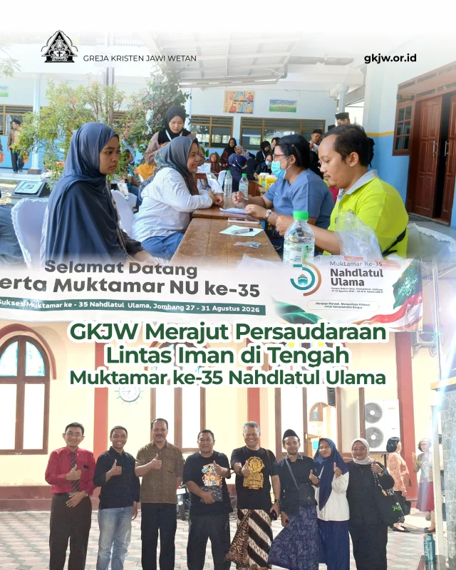 Nahdlatul Ulama (NU) kembali menggelar perhelatan akbarnya melalui Muktamar ke-35, sebuah forum musyawarah tertinggi yang mempertemukan ribuan kiai, ulama, tokoh agama, dan warga nahdliyin dari seluruh penjuru Nusantara bahkan mancanegara. Acara agung ini diselenggarakan pada 27–31 Agustus 2026, berpusat di Pondok Pesantren Bahrul Ulum, Tambakberas, Kabupaten Jombang.

Muktamar kali ini tidak hanya menjadi momentum penting bagi NU dalam menentukan arah strategis organisasi serta merespons berbagai dinamika sosial-keagamaan nasional dan global, tetapi juga kembali menjadi etalase nyata bagi indahnya toleransi di Indonesia. Di balik gegap gempita persidangan dan padatnya agenda muktamar, acara ini memancarkan semangat inklusivitas yang kuat, di mana berbagai elemen masyarakat dari latar belakang agama yang berbeda turut bahu-membahu menyukseskan jalannya acara.

Dukungan Greja Kristen Jawi Wetan (GKJW) dalam momentum bersejarah ini ditandai dengan turut terlibatnya persekutuan umat di GKJW Jemaat Sidoarjo bersama dengan 2 gereja yang lain yang melalui jejaringnya bersama LAZISNU PCNU Sidoarjo menggalang donasi demi mensukseskan kegiatan tersebut. Penggalangan dana tersebut menjadi bentuk kepercayaan sekaligus persaudaraan yang terjalin antara komunitas Kristen dengan NU.

Dukungan nyata juga diberikan lewat kehadiran Ketua Majelis Agung GKJW, Pdt. Natael Hermawan Prianto, S.Si., MBA. Beliau hadir secara langsung pada upacara pembukaan Muktamar ke-35 NU pada hari Jumat, 27 Agustus 2026. Kehadirannya berdiri sebagai representasi dari Pengurus Pusat Persekutuan Gereja-Gereja di Indonesia (PGI) untuk memberikan penghormatan dan dukungan moril kepada saudara-saudara Nahdliyin.

(Lanjut di kolom komentar)