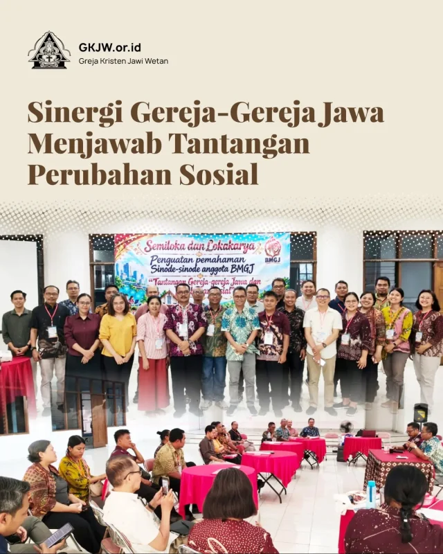 Pada tanggal 22-23 Oktober 2026, Greja Kristen Jawi Wetan (GKJW) mengirimkan empat orang utusan untuk mengikuti Semiloka Penguatan Pemahaman Sinode-sinode Anggota BMGJ tentang Tantangan Gereja-gereja Jawa dan Perubahan Sosial yang diselenggarakan oleh SEKBER BMGJ di Aula Wisma Sabda Mulya Sinode GKJTU, Salatiga, Jawa Tengah. Kegiatan ini diikuti oleh perwakilan berbagai sinode anggota BMGJ : GKJW, GKJTU, GITJ dan GKJ, sebagai ruang bersama untuk memperdalam pemahaman mengenai perubahan sosial yang terjadi di tengah masyarakat dan dampaknya bagi kehidupan bergereja.

Peserta yang ditugaskan oleh Majelis Agung GKJW adalah Pdt. Sarwindra Rusdiahwati (GKJW Jemaat Waru), S.Si., MBA, Pdt. Dhaniel Rinadi Nugrahawan, S.Si. (GKJW Jemaat Gresik), Pdt. Rectha Eka Satria, M.Th. (GKJW Jemaat Sendang Biru), dan Pdt. Adinda Anggelia (GKJW Jemaat Tumpuk). 
Kegiatan diawali dengan registrasi peserta dan kebaktian pembuka yang dipimpin oleh Pdt. Juwasto. Setelah itu, peserta menerima sambutan dari MPH GKJTU dan SEKBER XV BMGJ, dilanjutkan dengan orientasi kegiatan. Suasana semiloka berlangsung dalam semangat kebersamaan dan dialog antar gereja untuk membangun pemahaman yang lebih mendalam terhadap dinamika sosial yang dihadapi gereja-gereja Jawa saat ini.

Selengkapnya dapat dibaca di https://gkjw.or.id/